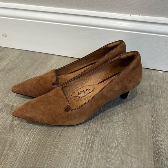 Sofft Women’s Tan Beige Leather Suede Kitten Heel Point Toe Shoes Size 7 - Picture 1 of 8